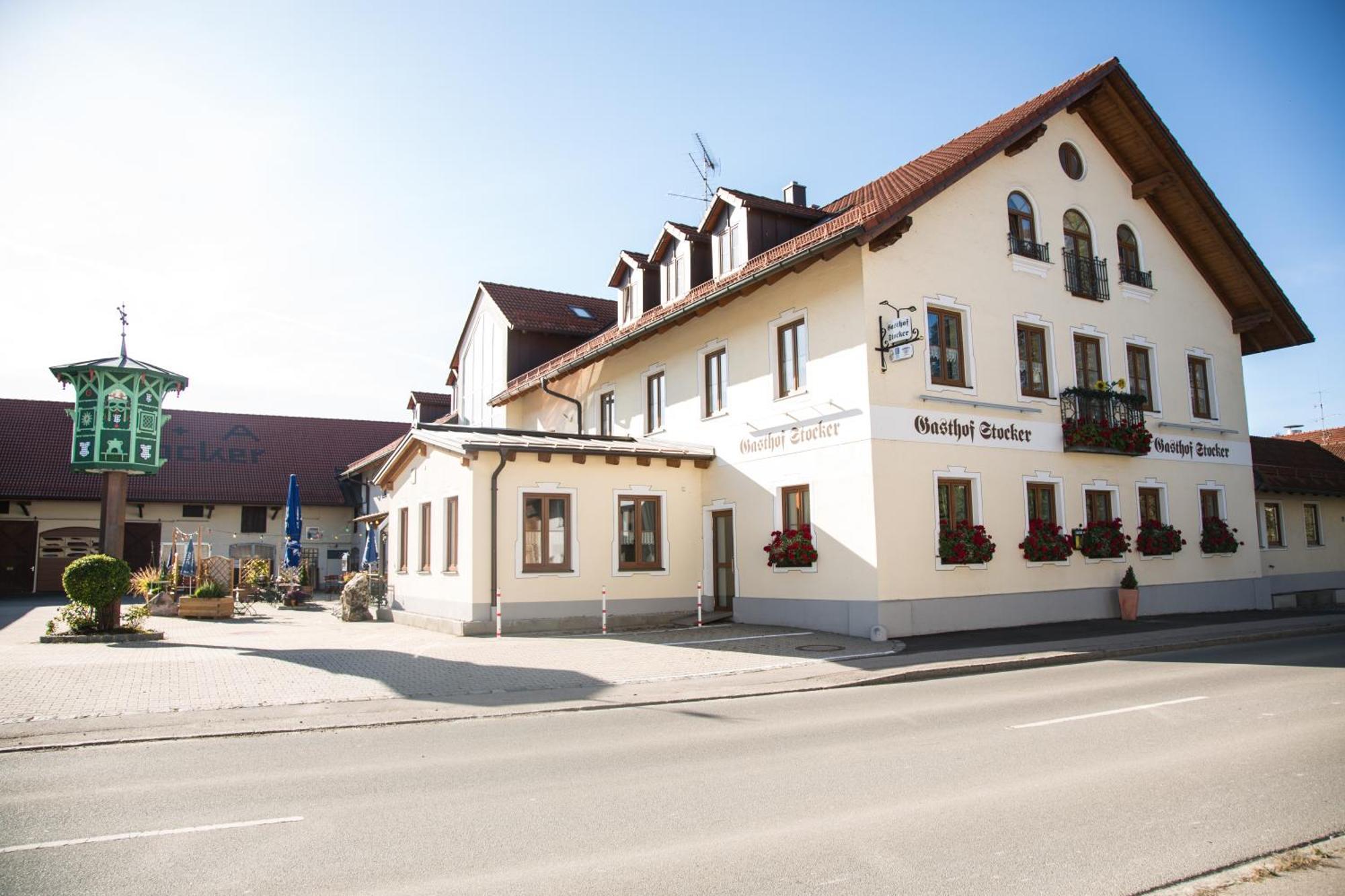 Gasthof Stocker Landsham Εξωτερικό φωτογραφία